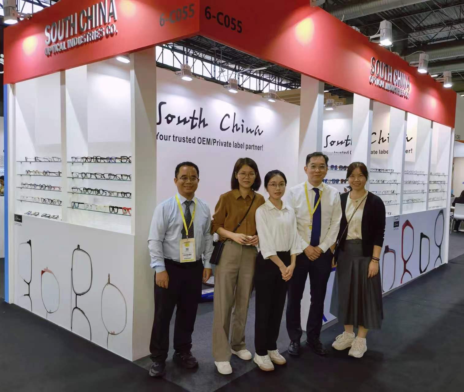 Eyewear manufacturing